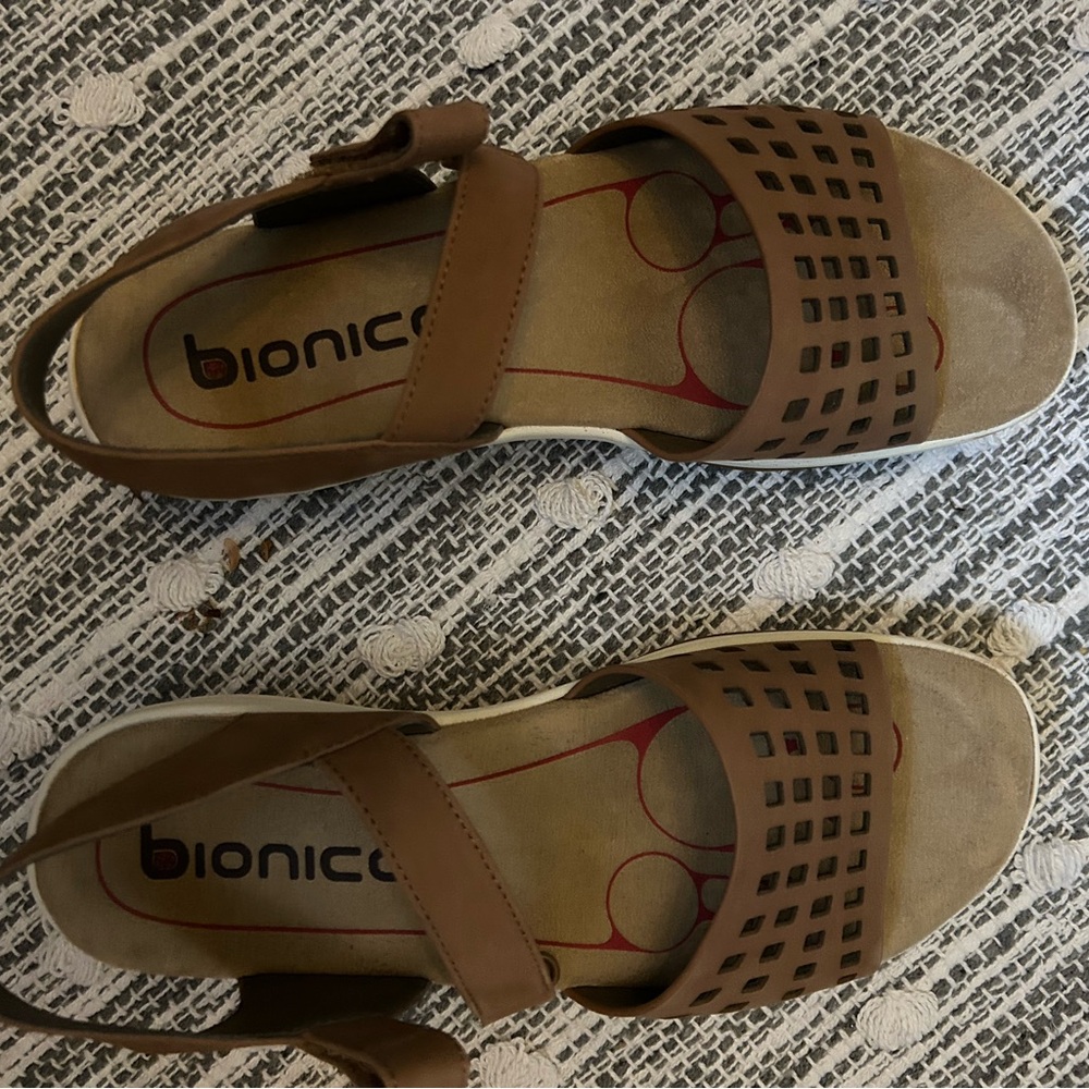 Bionica Brown Women's Sandals